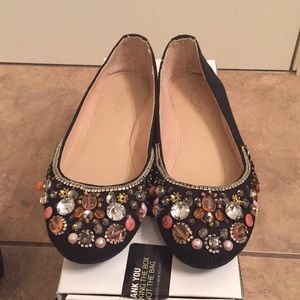 Cute black flats with buttons
